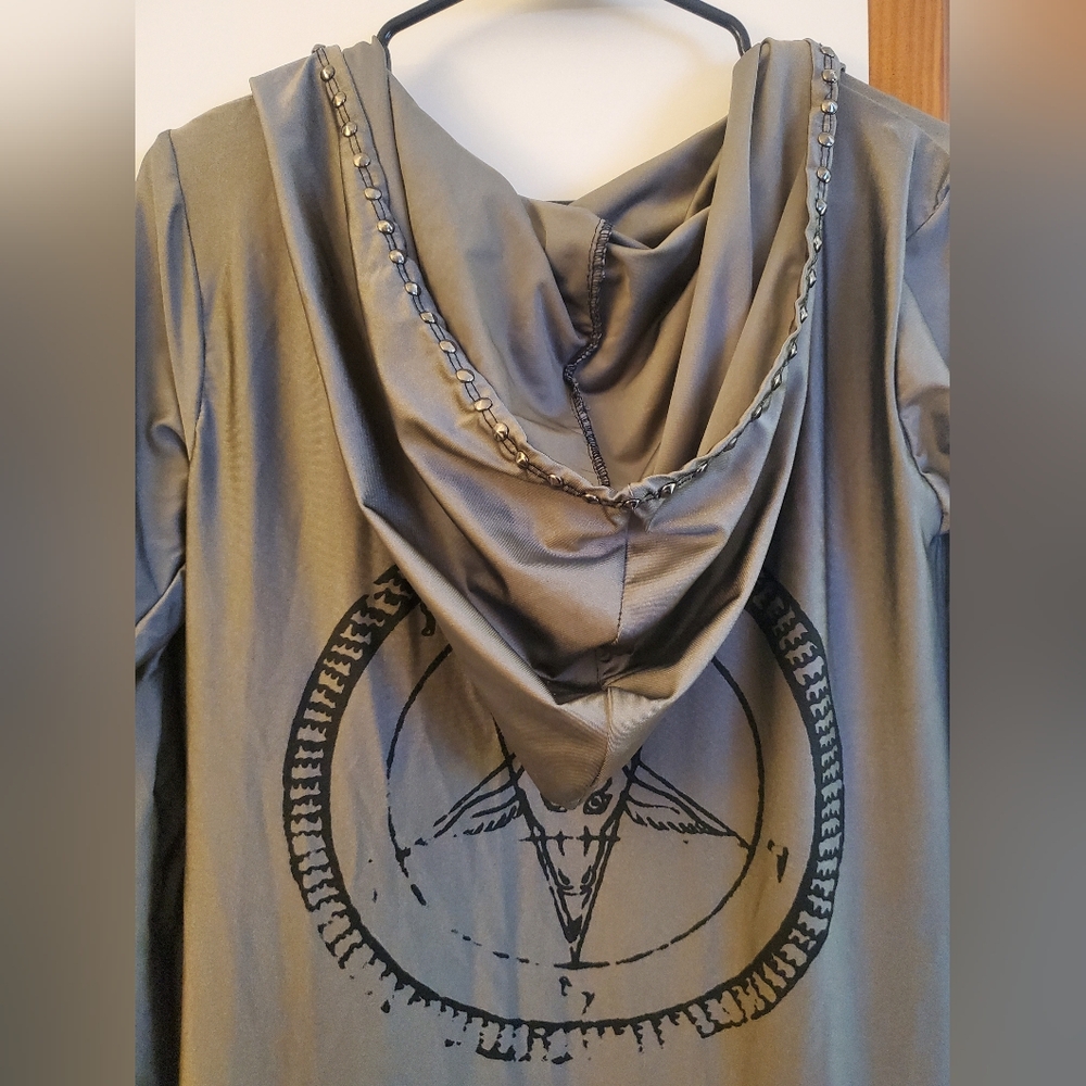 Hell Couture Grey Ouroborus Pentagram Studded Hooded Duster - Picture 4 of 7